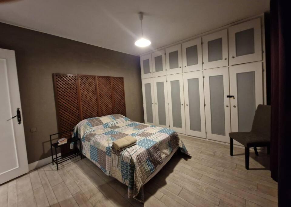 Duplex Spacieux Renove Recemment Proche Paris Apartment